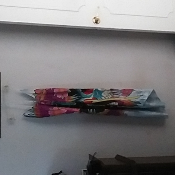 Dress - Picture 3 of 9